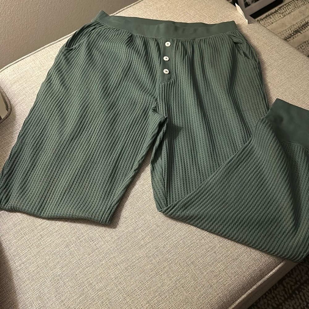 Brand new sweatpants